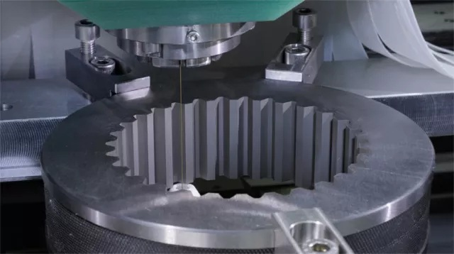 精密电火花线切割加工概述